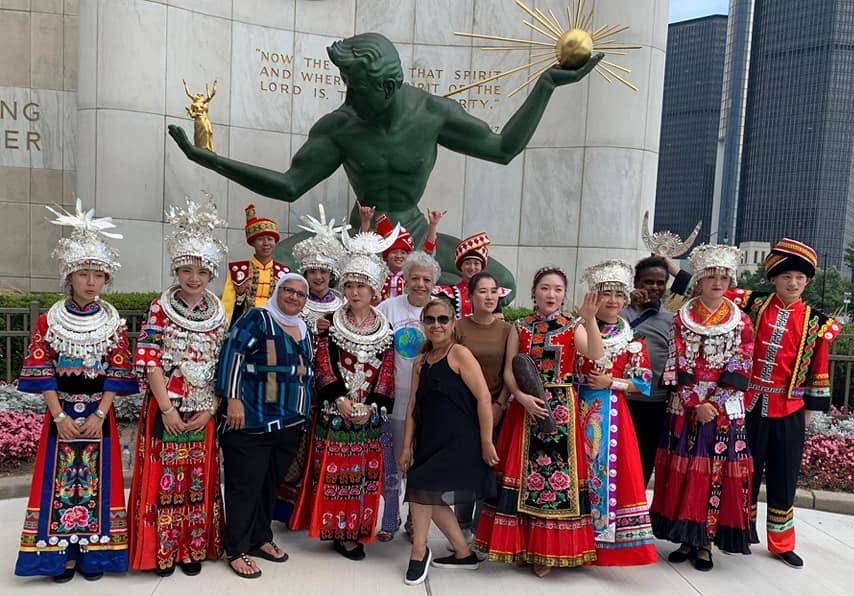 النشمية ندى دلقموني – رمز تعليم وثقافة السلام : (أمريكية – أردنية) وصلت إلى أعتاب جائزة نوبل للسلام مرتين والترشيح الثالث على الطريق / أجرى الحوار رئيس التحرير : المستشار محمد الملكاوي