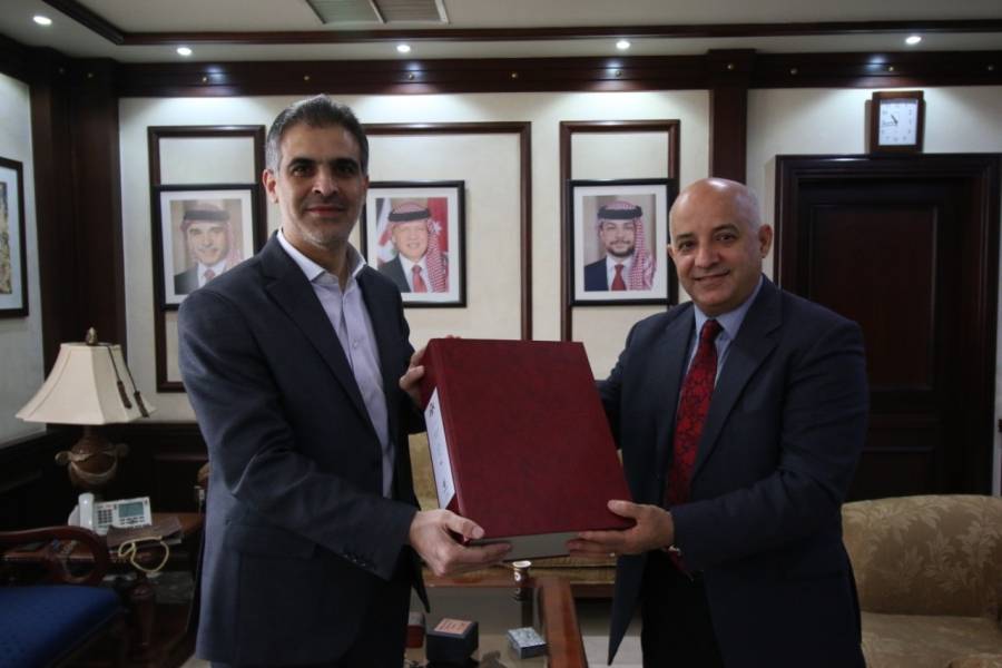 مركز التوثيق الملكي الاردني الهاشمي ينهي ترميم وتعقيم الدفعة الأولى من وثائق مؤسسة الضمان الاجتماعي