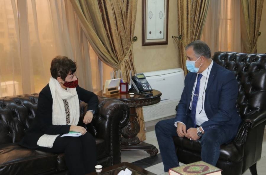 وزير العمل يلتقي سفيرة بعثة الاتحاد الأوروبي في الأردن