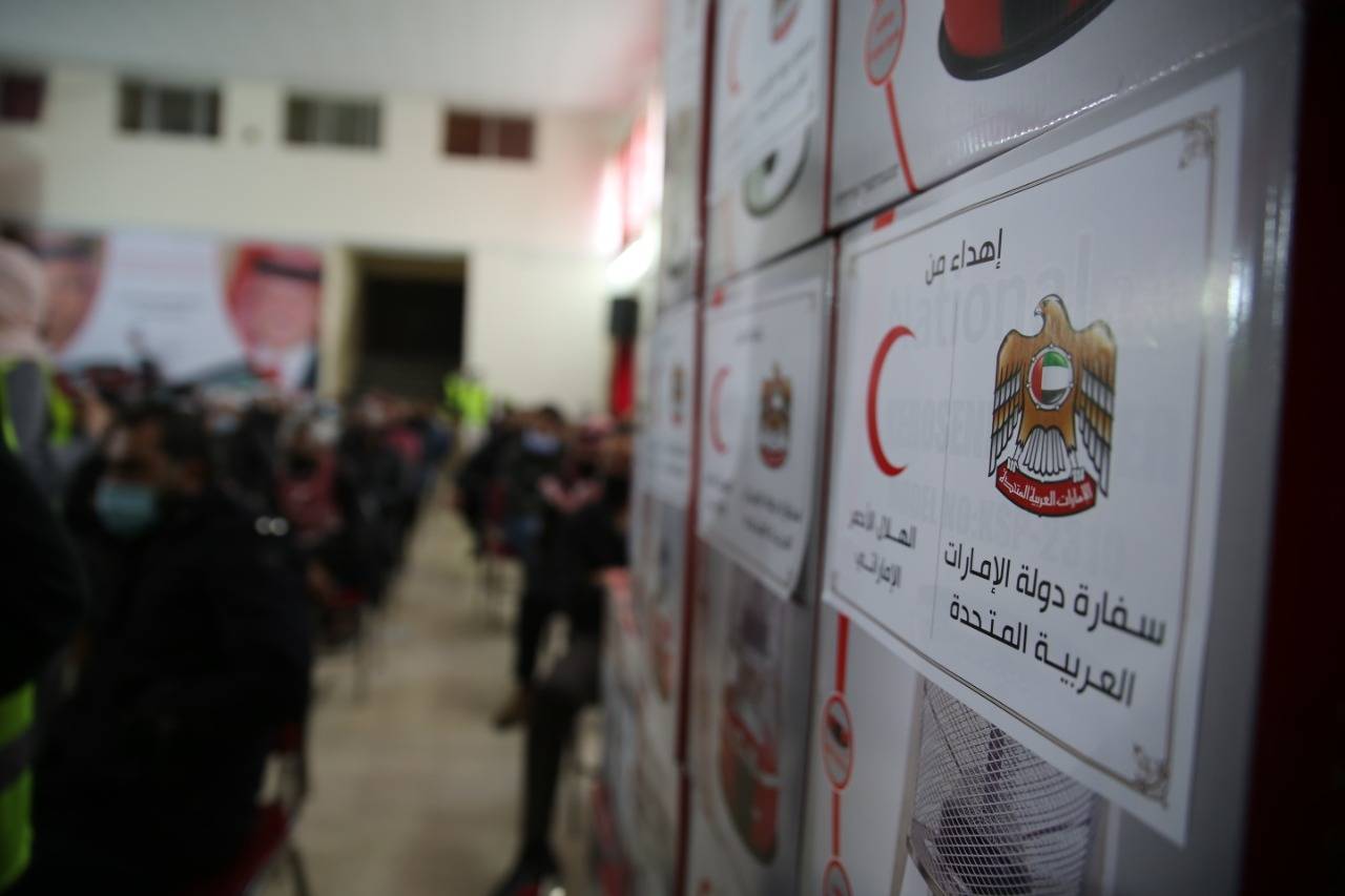 سفارة دولة الإمارات في الأردن تنفذ حملة إغاثة المتضررين من البرد والشتاء
