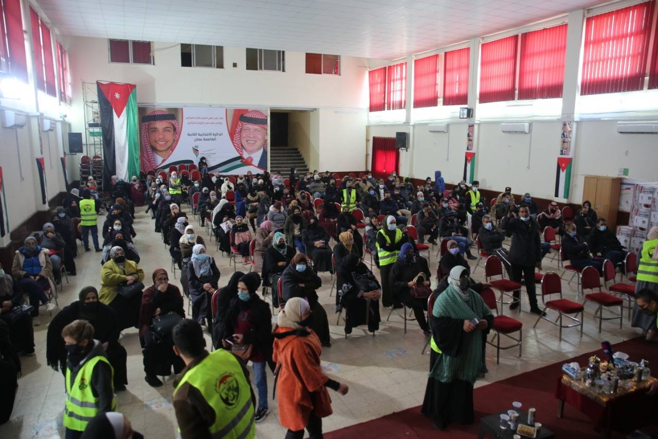 سفارة دولة الإمارات في الأردن تنفذ حملة إغاثة المتضررين من البرد والشتاء