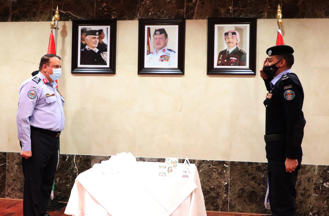 اللواء الحواتمة : تطوير عمل مراكز الأمن والدفاع المدني على سلم الأولويات للتسهيل على المواطنين.