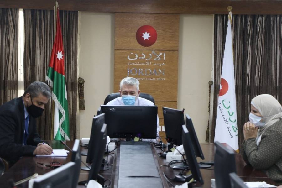 حرتوقه: العمل على تحسين الخدمات التي تقدم للمستثمرين في المناطق التنموية