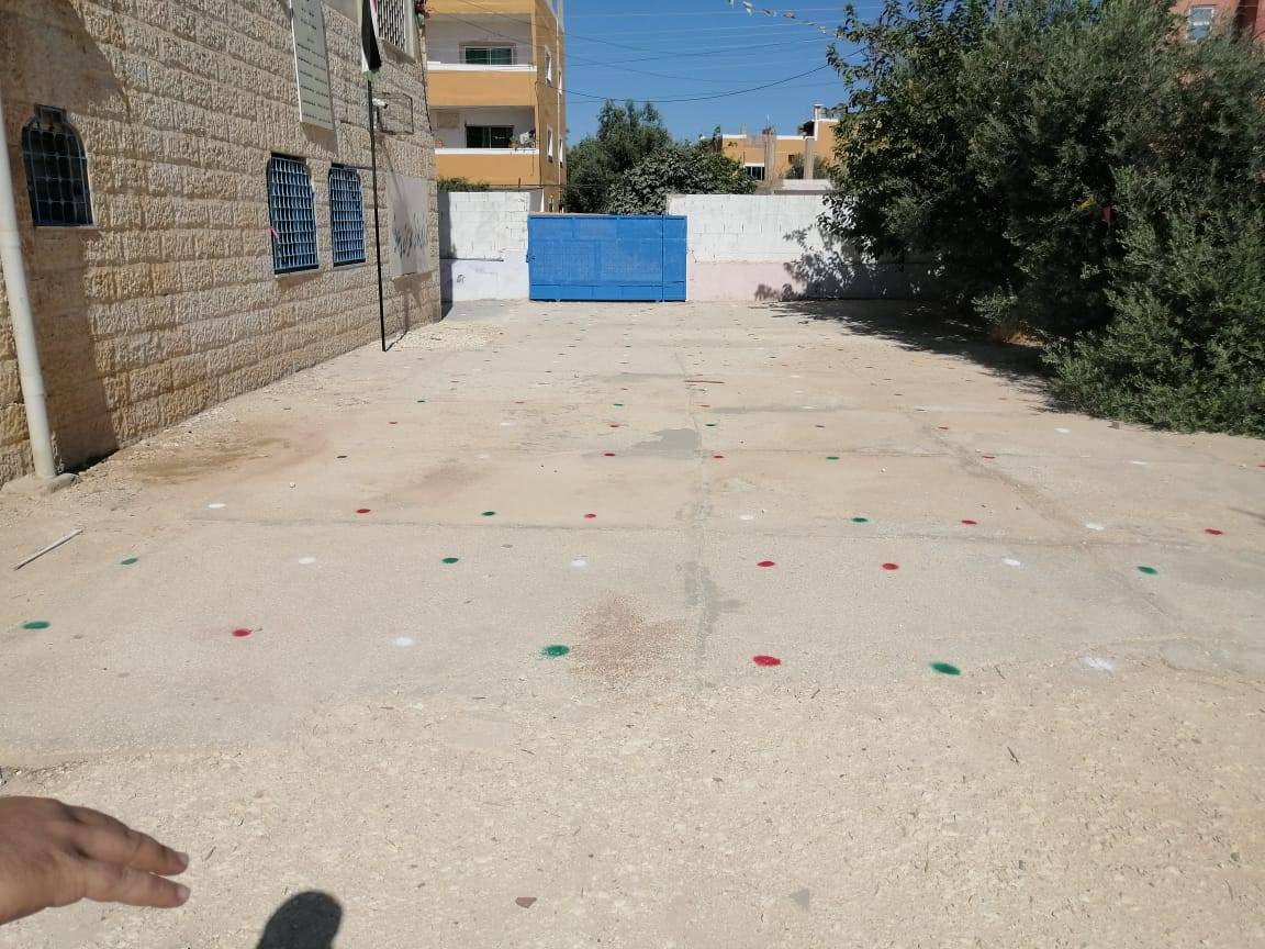 مدرسة المأمونية الوسطى للبنين بمحافظة مادبا تستعد لاستقبال الطلبة