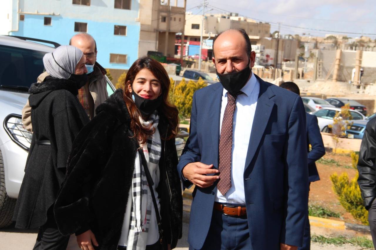 نائب رئيس الورزاء وزير الادارة المحلية يقوم بزيارة ميدانية لبلديات الجيزة والموقر و سحاب