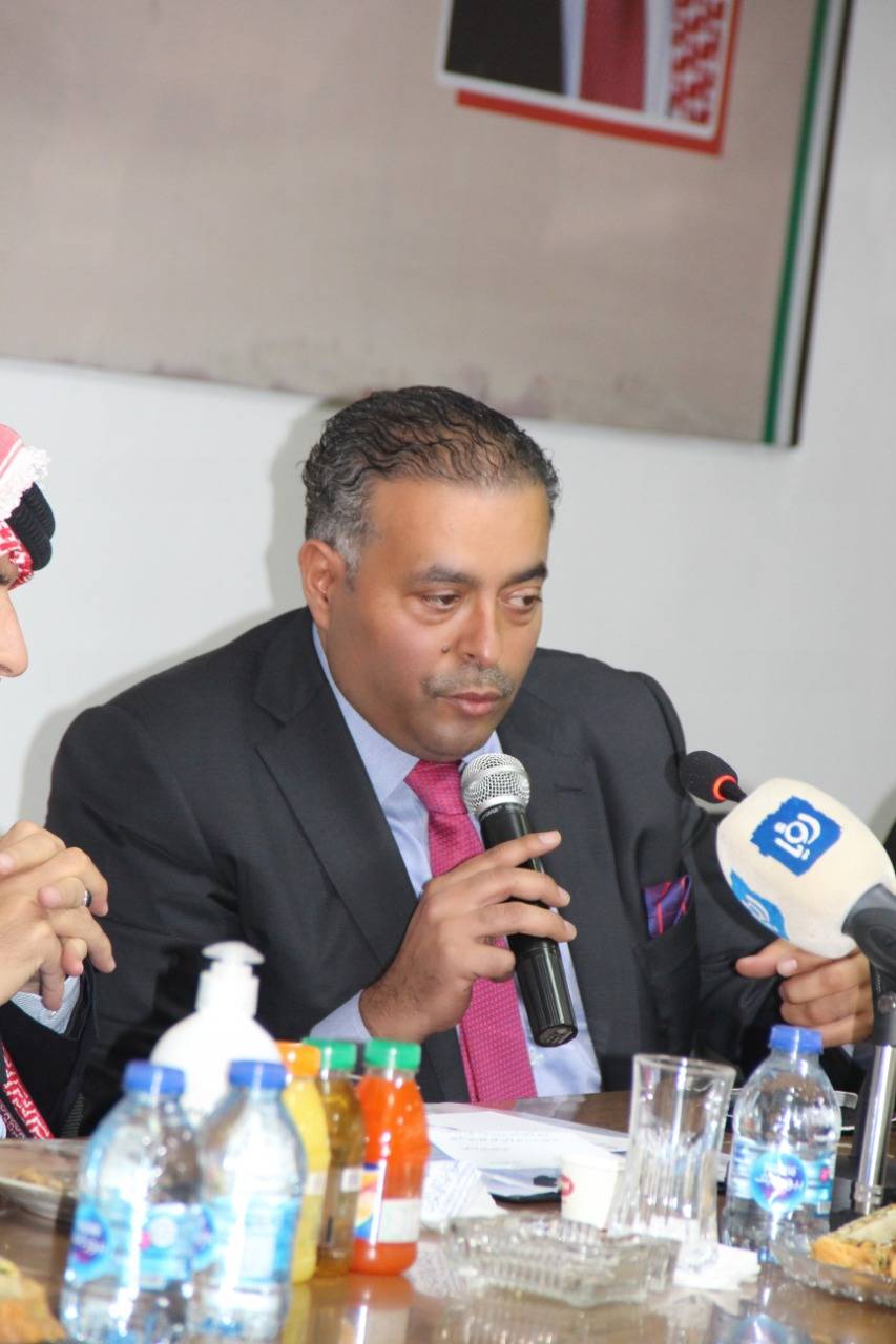 نائب رئيس الورزاء وزير الادارة المحلية يقوم بزيارة ميدانية لبلديات الجيزة والموقر و سحاب