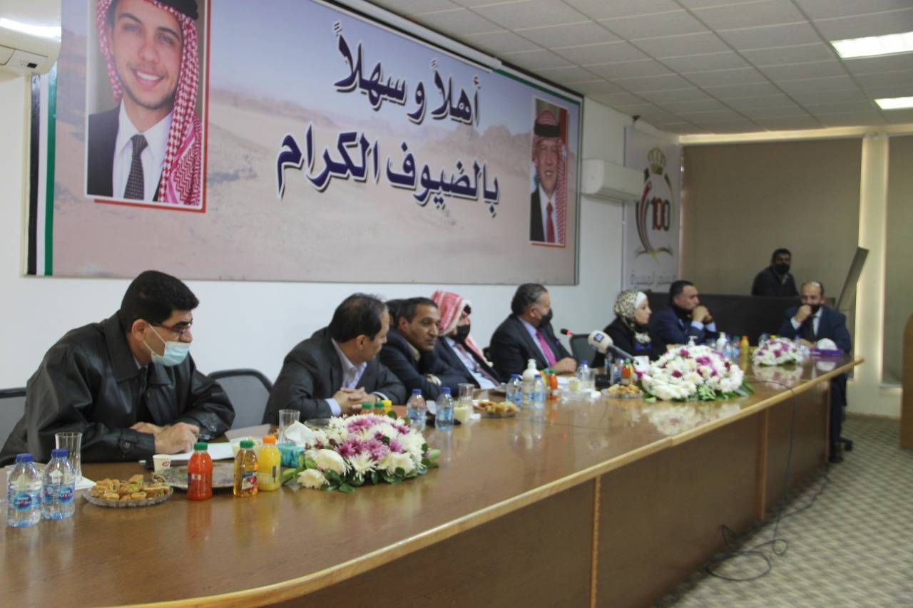 نائب رئيس الورزاء وزير الادارة المحلية يقوم بزيارة ميدانية لبلديات الجيزة والموقر و سحاب