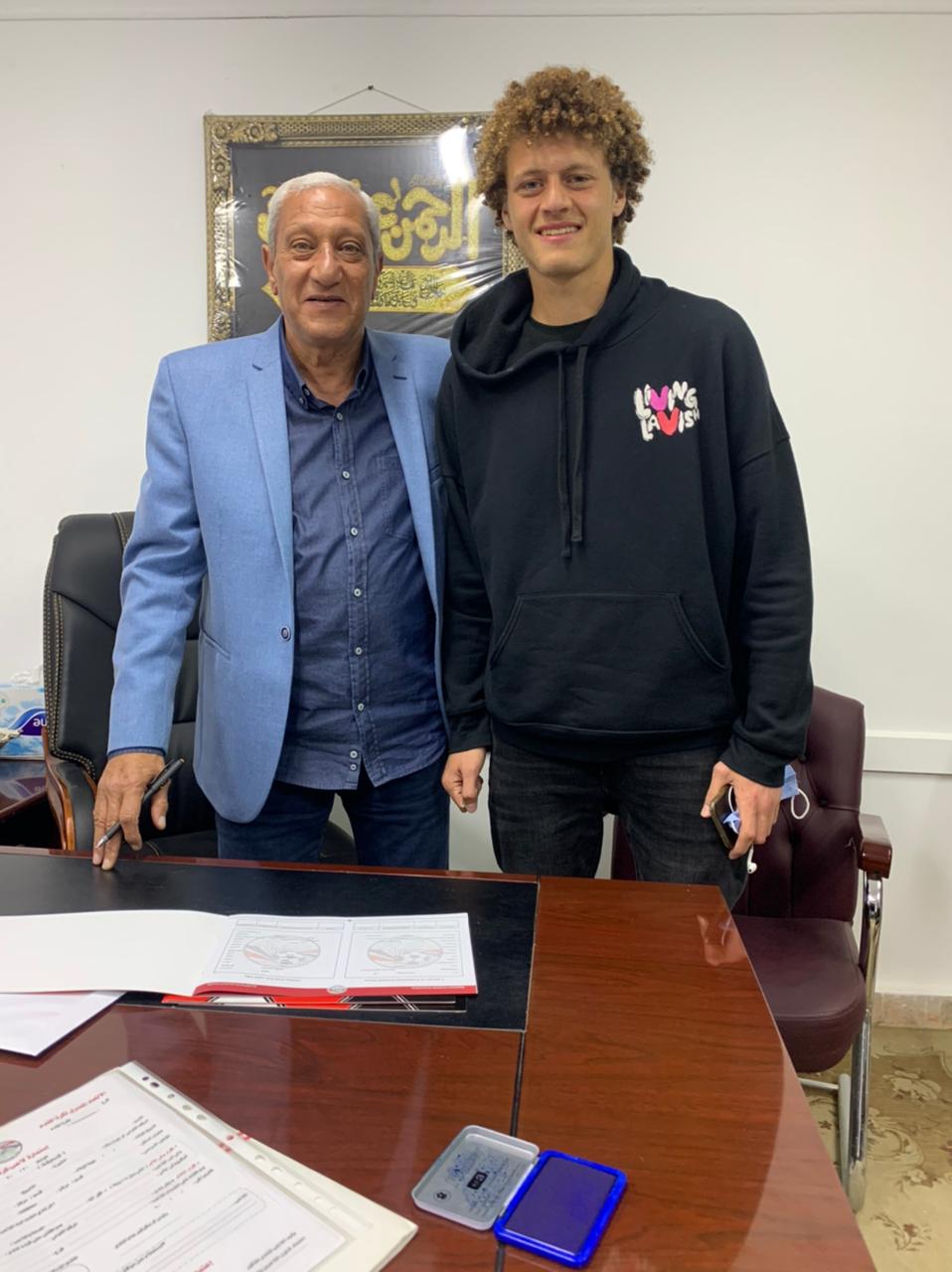 أحمد نادر السيد يوقع للزمالك لمدة 3 سنوات