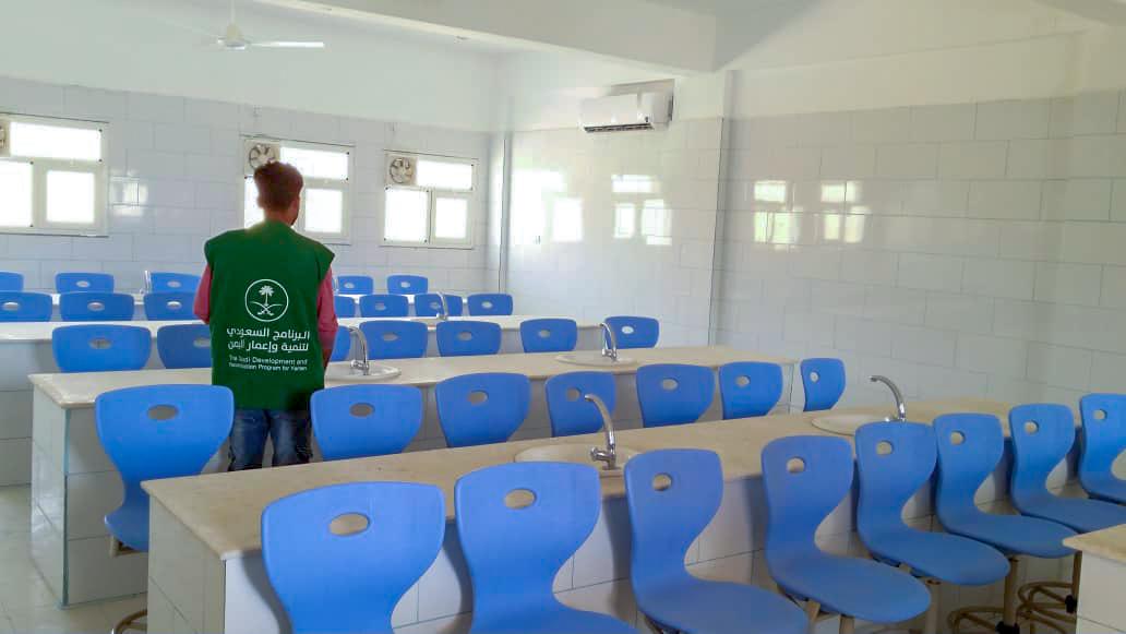 بدعم من إعمار اليمن.. 23 مدرسة نموذجية جديدة تنهض بالتعليم في المحافظات اليمنية