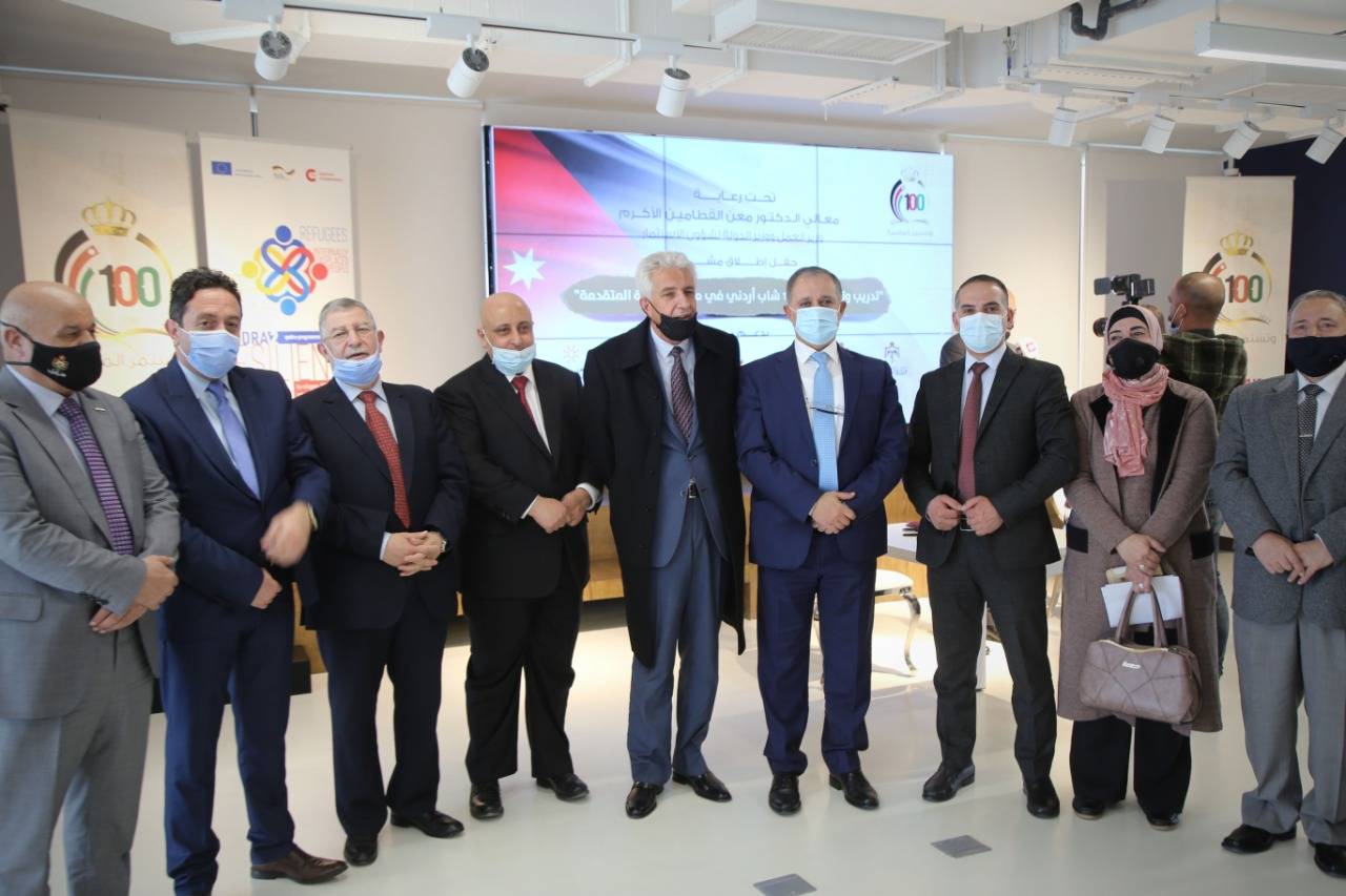وزير العمل يطلق مشروع لتدريب وتشغيل 1000 أردني في البرمجة المتقدمة