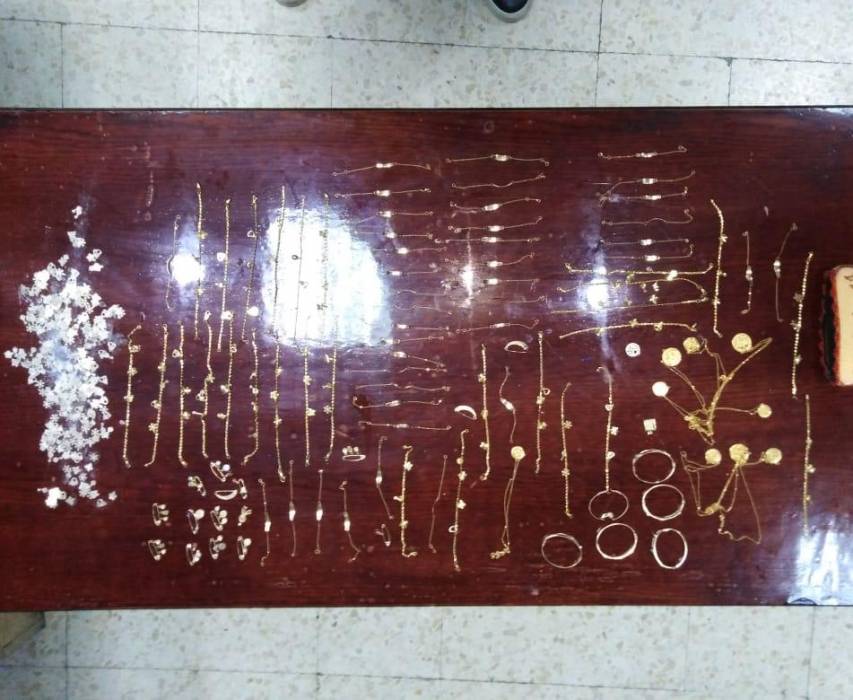 البحث الجنائي : إلقاء القبض على سارقة مصاغات ذهبية من احد محال المجوهرات في العاصمة
