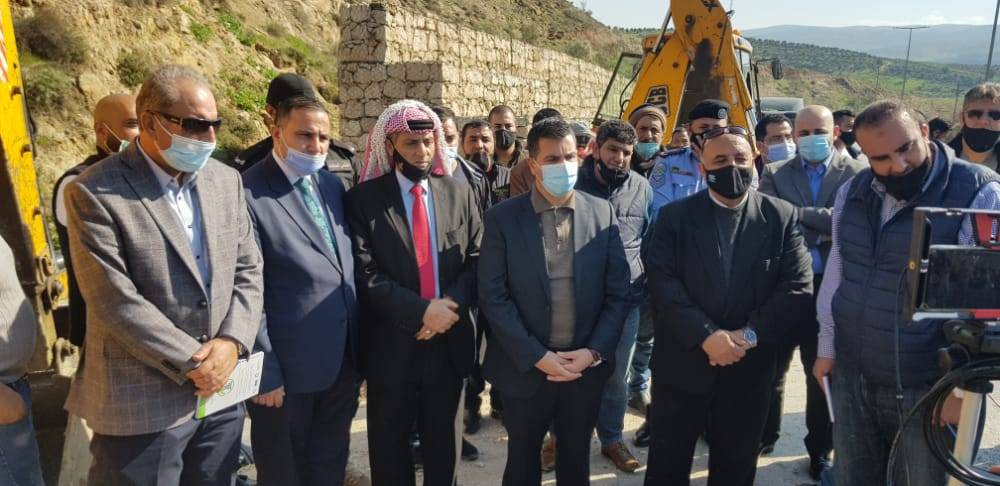 وزير المياه والري يعلن الانتهاء من اعمال الخط الناقل  الرئيسي من المنطقة التي تعرضت للانهيارفي جرش  