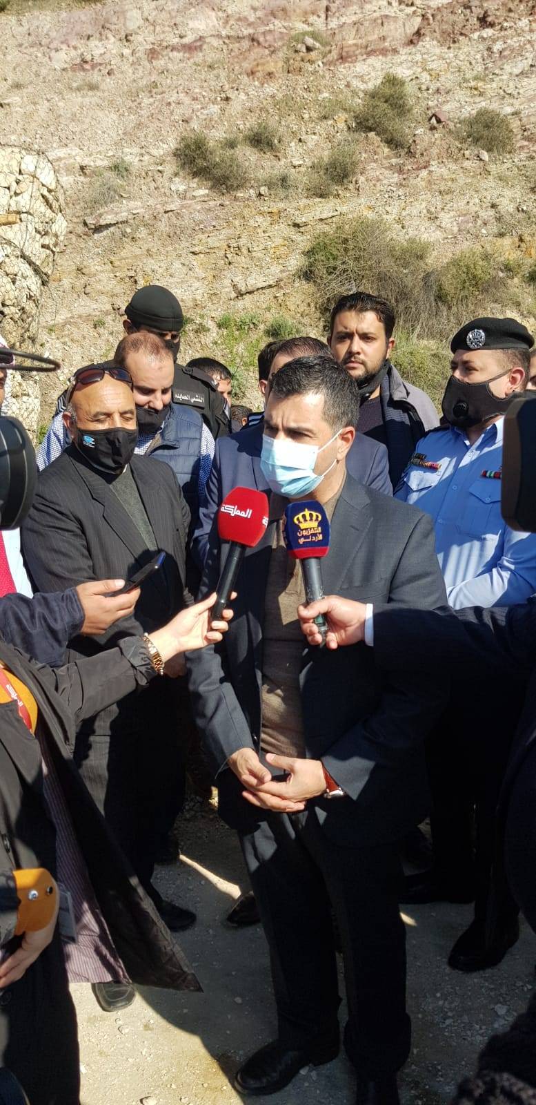 وزير المياه والري يعلن الانتهاء من اعمال الخط الناقل  الرئيسي من المنطقة التي تعرضت للانهيارفي جرش  
