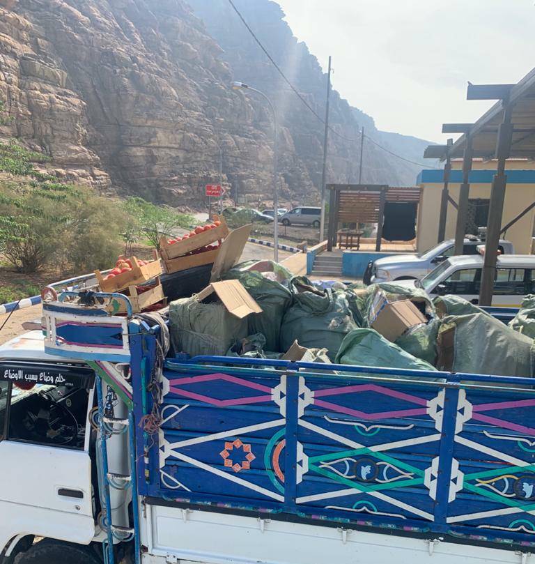 الجمارك تحبط تهريب كميات كبيرة من الأحذية  