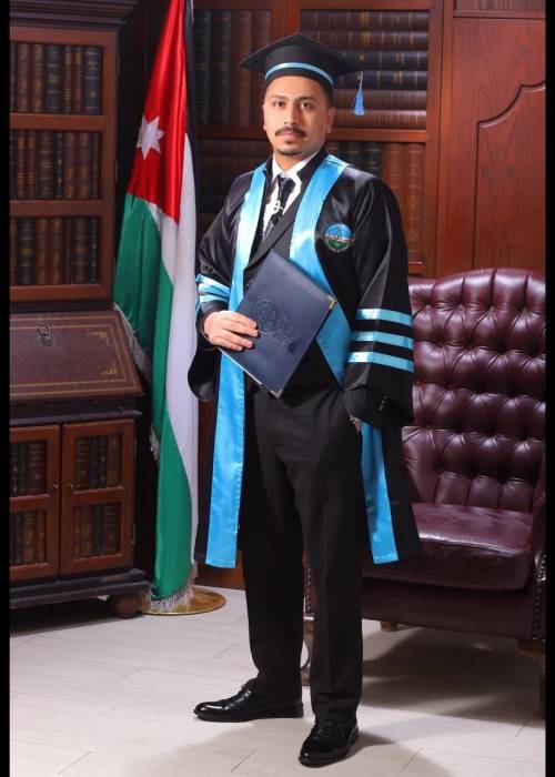 تهنئة لـ عارف عازم عبدالله الخريشا بمناسبة التخرج من جامعة الزرقاء الخاصة  تخصص المحاسبة