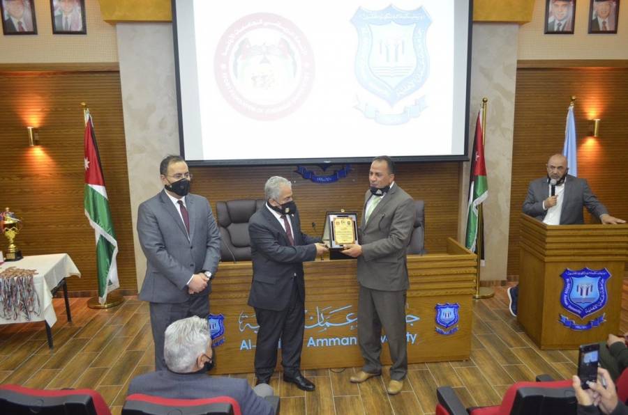 الجامعة الأردنية تُتوَّج في عمان الاهلية بكأس بطولة ميلاد القائد للشطرنج لطلبة الجامعات