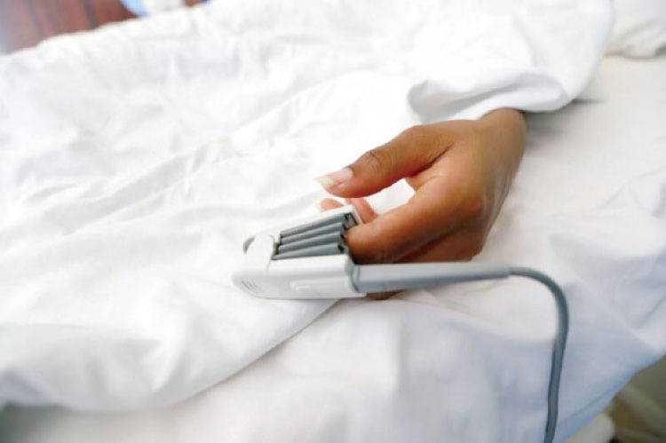 علاج أكثر من 3500 مصاب بالفيروس في مستشفيات خاصة في الأردن