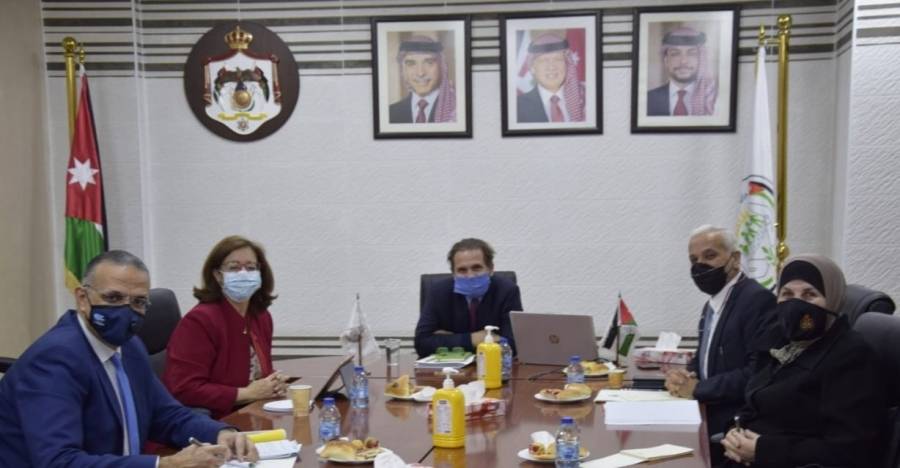 اجتماع لمناقشة اليات تفعيل الرقابة وتقديم الخدمات الفضلى في المراكز الايوائية لذوي الإعاقة