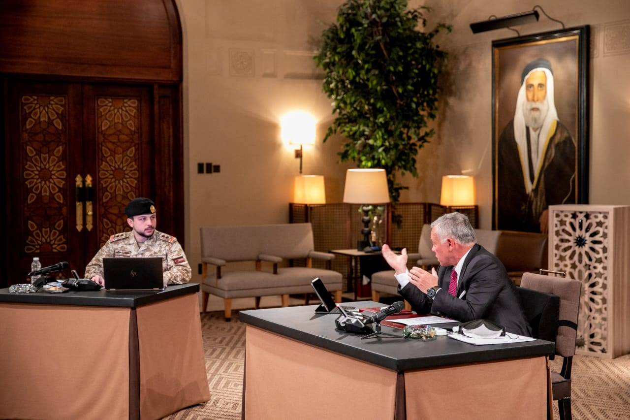 الملك .. يوجه بتنفيذ برنامج رفاق السلاح لدعم المتقاعدين العسكريين والمحاربين القدامى