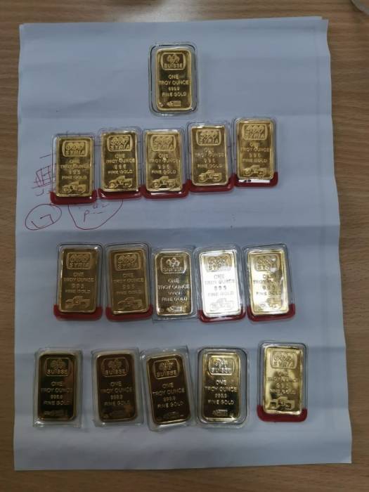 الجمارك الأردنية تحبط تهريب اونصات ذهب وكميات كبيرة من الشوكلاتة