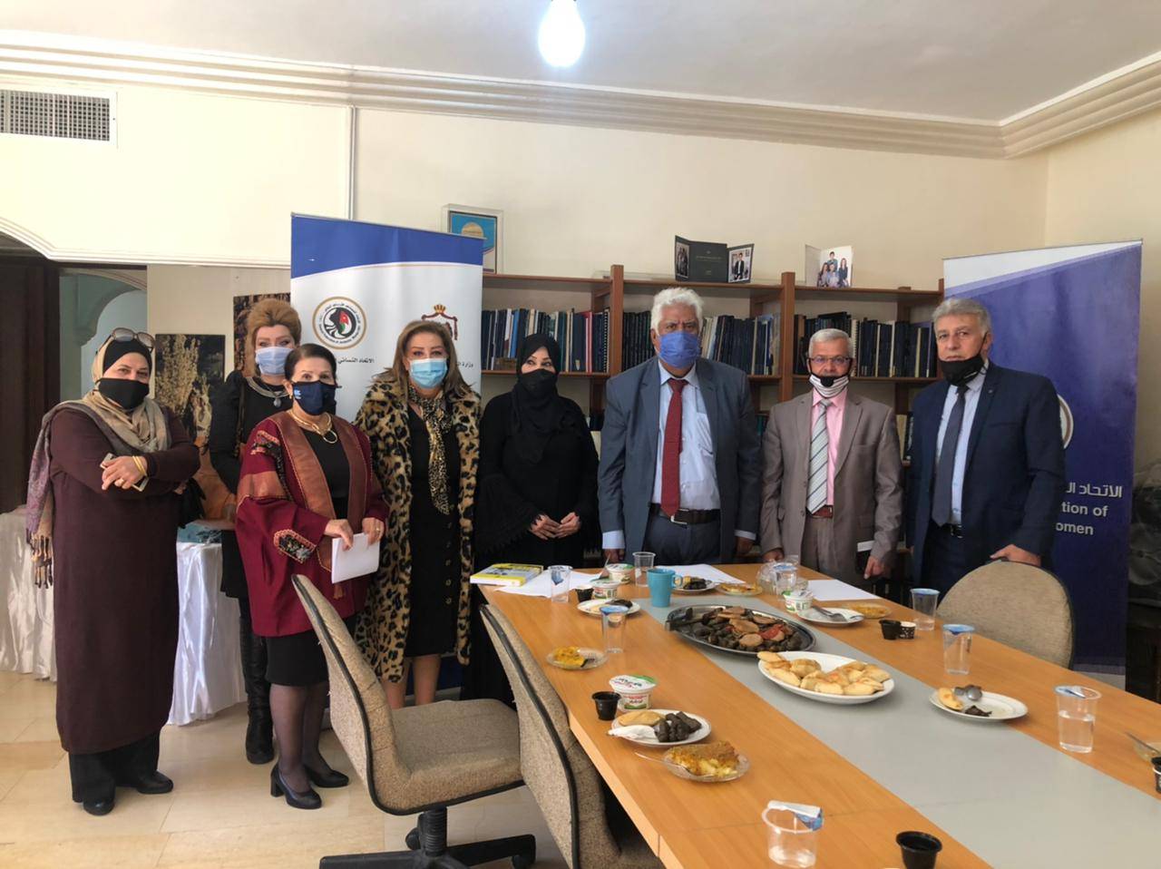 ضمن سلسلة فعالياته .. (الاتحاد النسائي الأردني العام) يعقد جلسةً حواريةً حول العنف الأسري