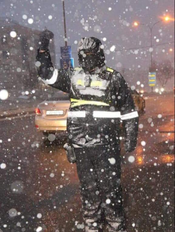 مركز القيادة والسيطرة 911 يتلقى 58 الف اتصال منذ صباح اليوم نتج عنها 28 الف بلاغ