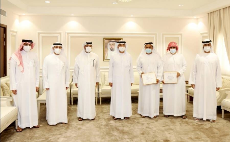 قراءات شعرية للشامسي و المري  بمجلس الحيرة الأدبي بالشارقة