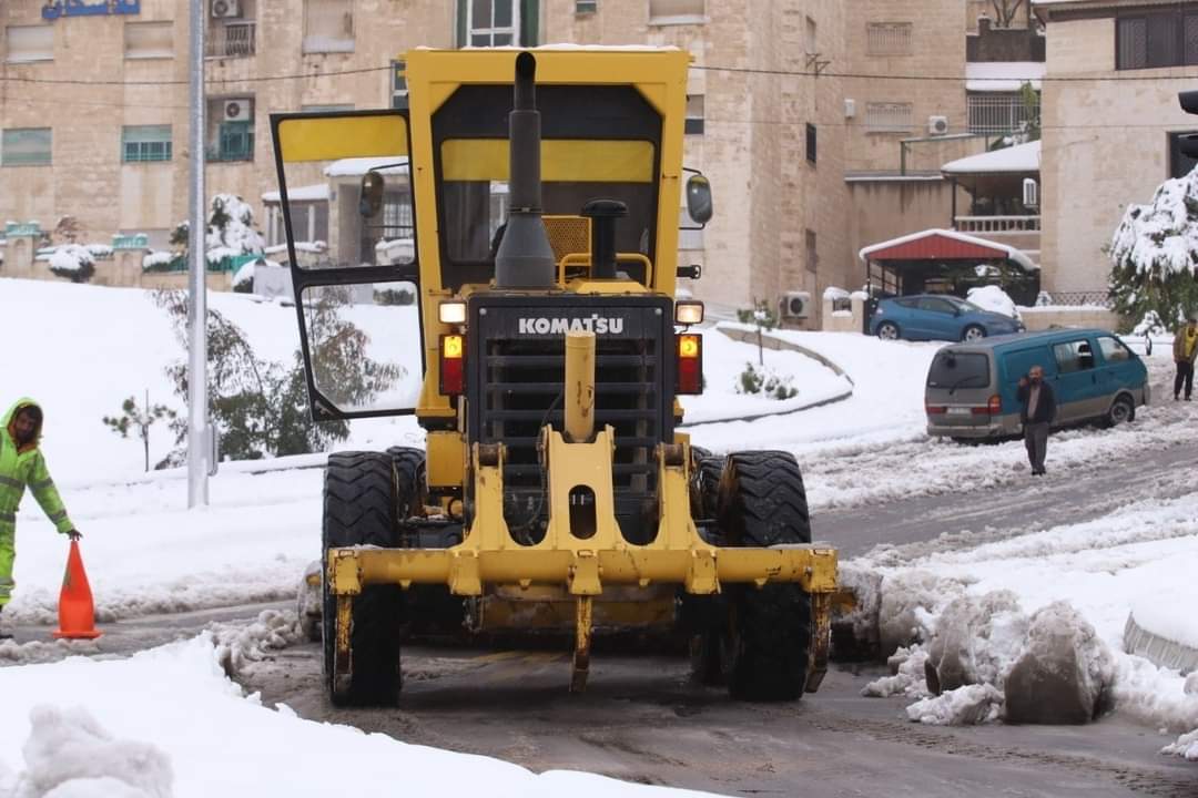 مديرية الأمن العام توجه برقية تقدير واعتزاز بجهود أبنائها ومنتسبيها في ظل الظروف الجوية التي شهدتها المملكة 