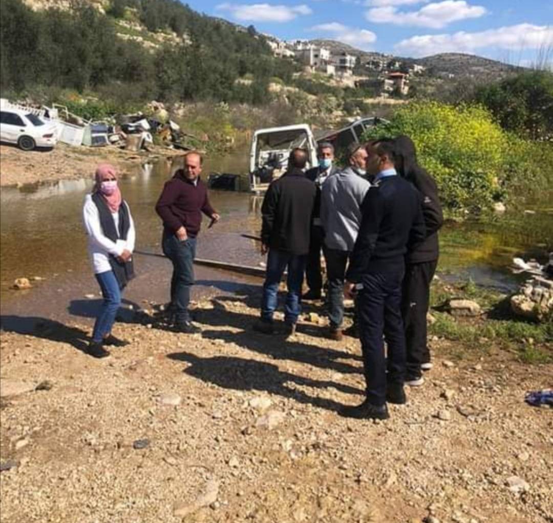 المطور يطلع على حادثة سكب المواد الكيماوية في قرواة بني زيد 