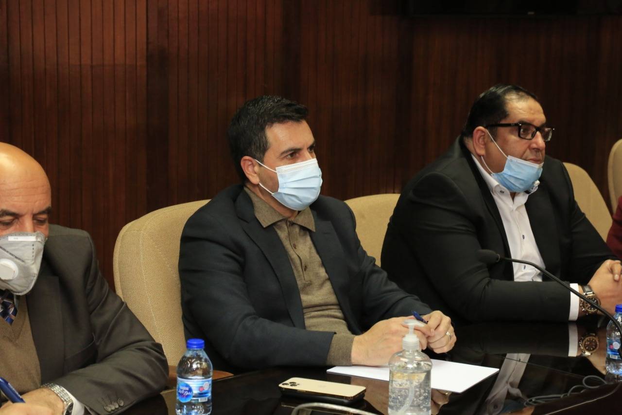 وزير المياه والري ووزير الزراعة يبحثان  احتياجات المزارعين والقضايا ذات الاهتمام المشترك