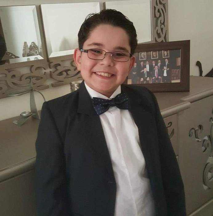 قناة اسمعونا تهنئ الطفل الموهوب محمد جلال الخشمان بعيد ميلاده