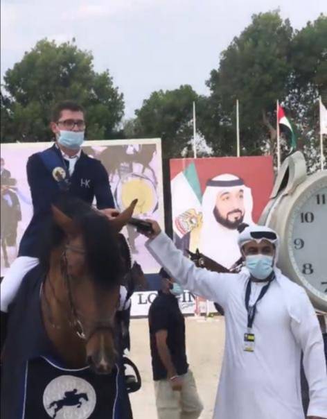 الكسواني يتوج بالمركز الاول في بطولة كأس ابو ظبي الدولية للقفز الحواجز