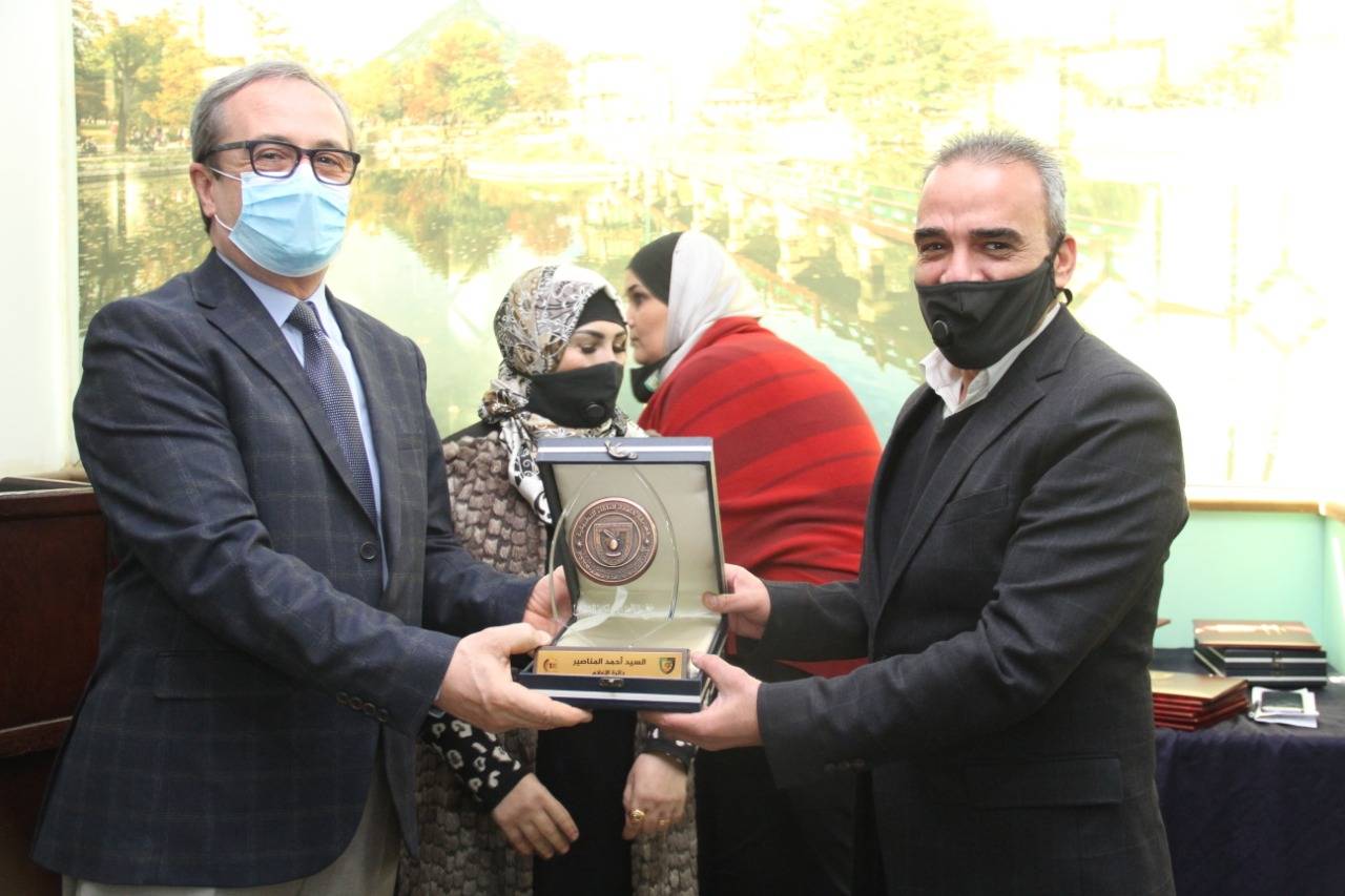 البلقاء التطبيقية تكرم اللجان الفنية والتحكيمية المساهمة بإنجاح مسابقة الجامعة لأفضل زيت زيتون بكر ممتاز للموسم 2020/2021