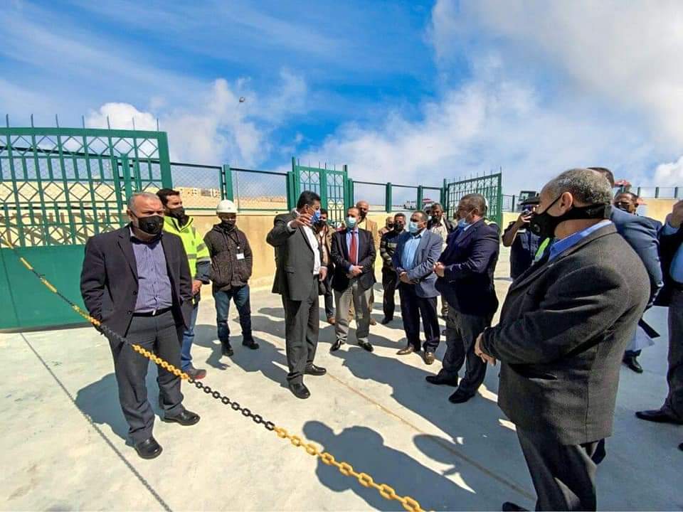 مدير الكهرباء الأردنية يتفقد محطات الشركة في مادبا