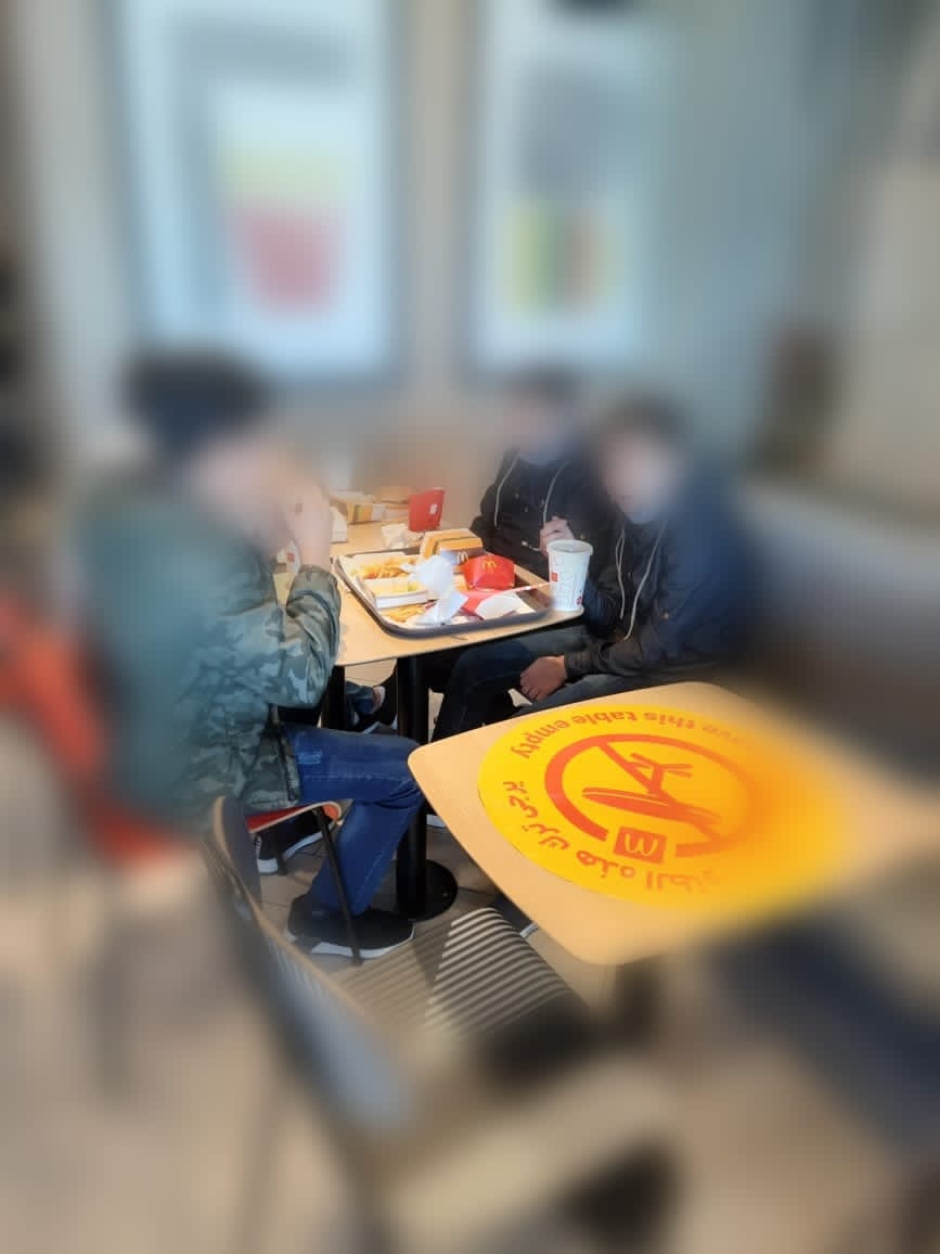 ماكدونالدز  يستضيف أطفال دار عمان