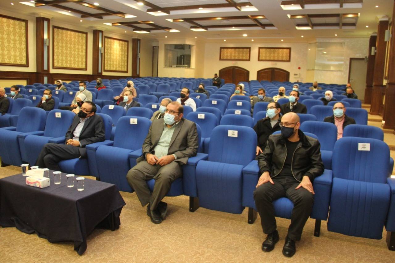 الزعبي يلتقي أسرة كلية الطب في البلقاء التطبيقية