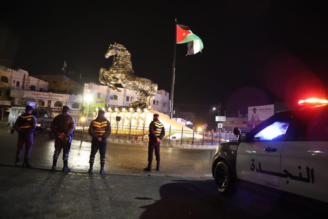 26 الف مكالمة استجاب لها مركز القيادة والسيطرة .. والدفاع المدني ينفذ 5213 واجب (إسعاف ، إنقاذ ، إطفاء) 