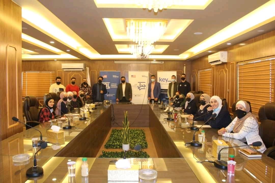 الزرقاء : مفاتيح للتنمية المستدامة تنفذ المنطلق التطبيقي الأول على أرض الواقع لبرنامج (جدل) قادة مناظرات الأردن