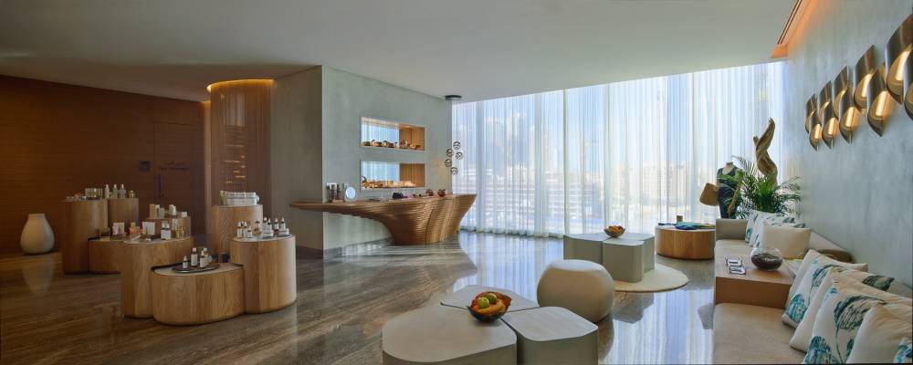 سيكس سينسز سبا في فندق رينيسانس داون تاون دبي يقدم عروضاً مميزة احتفالاً بيوم الأم