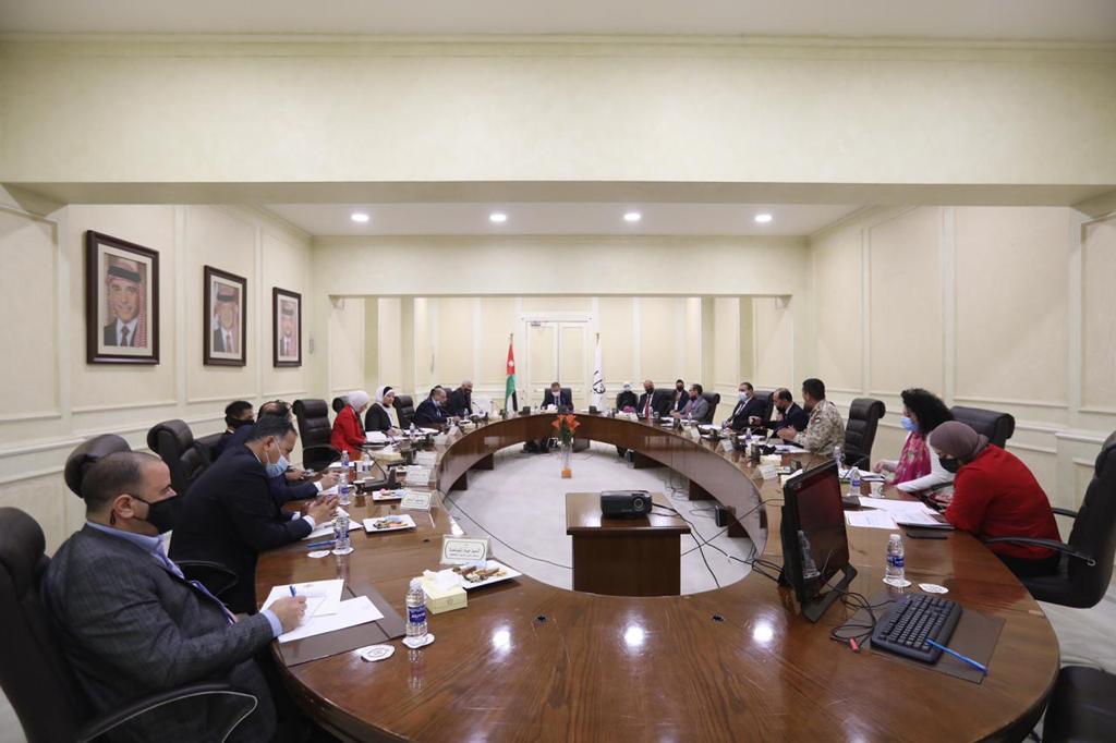 وزير الشباب يؤكد أهمية التشاركية في تنفيذ محاور الاستراتيجية الوطنية للشباب 