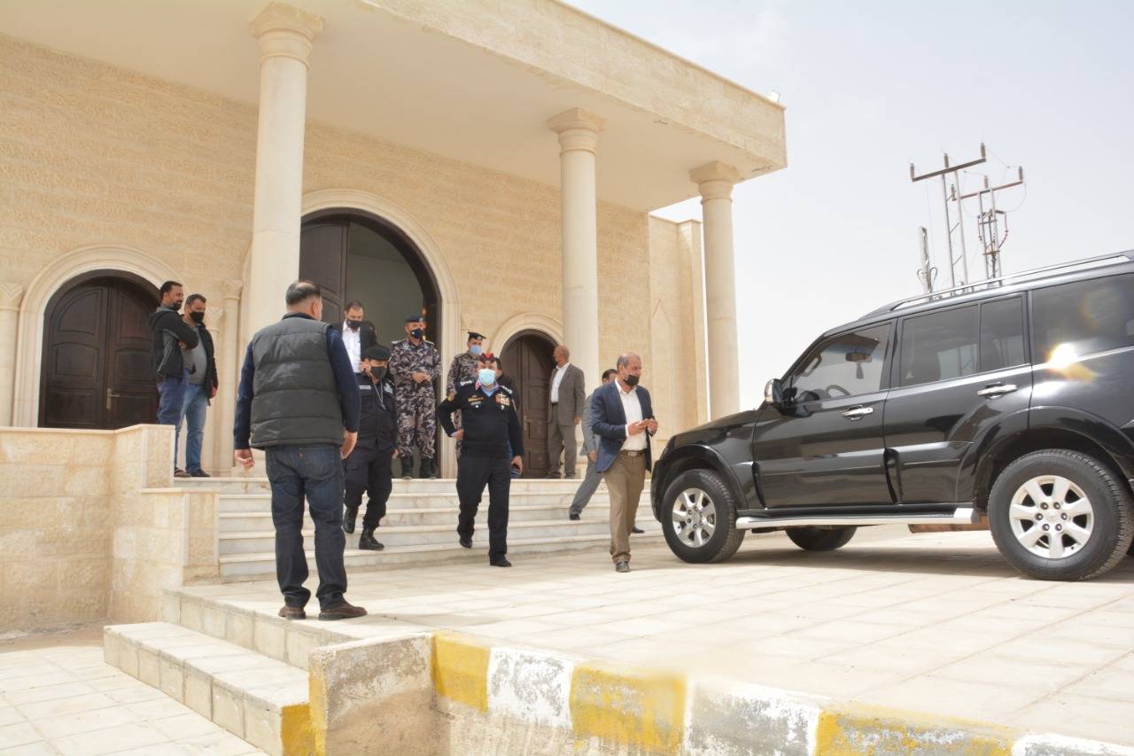 مادبا : تخريج المشاركات في دورة المرآه الآمنه بقاعة الشهداء في منطقة لب  