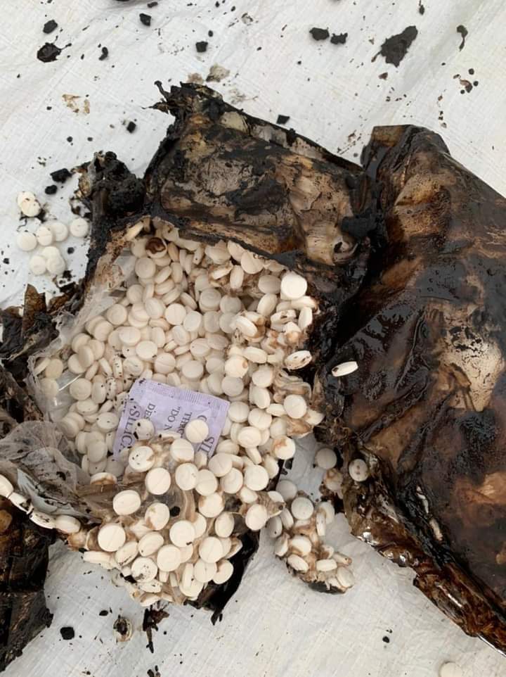 المنطقة العسكرية الشرقية تدمر مركبة تحمل كميات كبيرة من المخدرات 