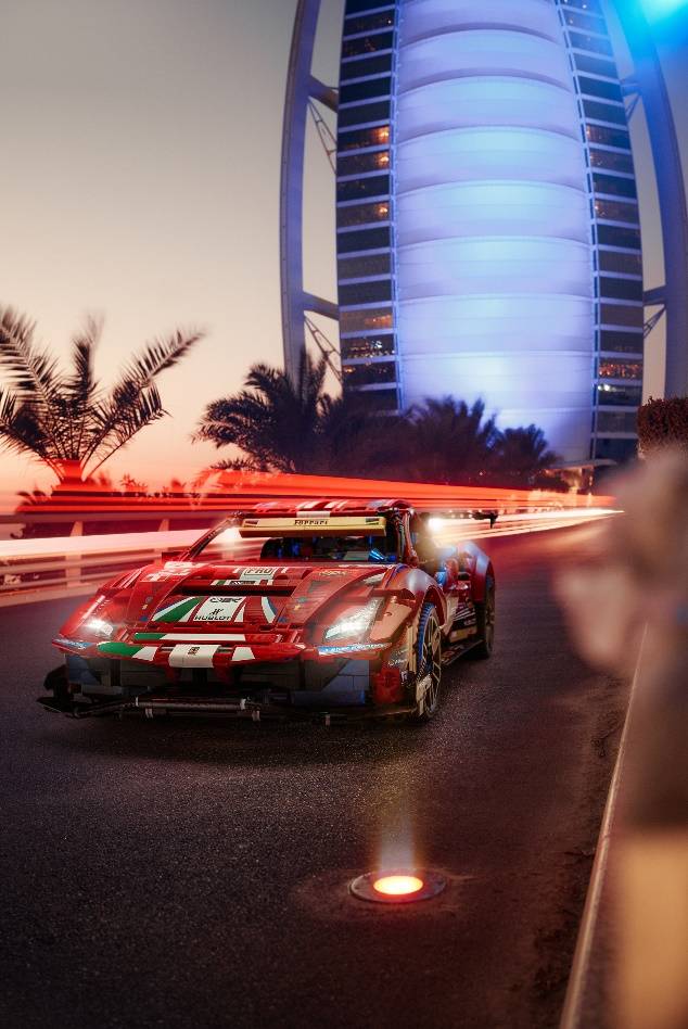 قُد ما تحب: LEGO® الشرق الأوسط تطلق سلسلة صور فريدة لإلهام الهواة في دبي