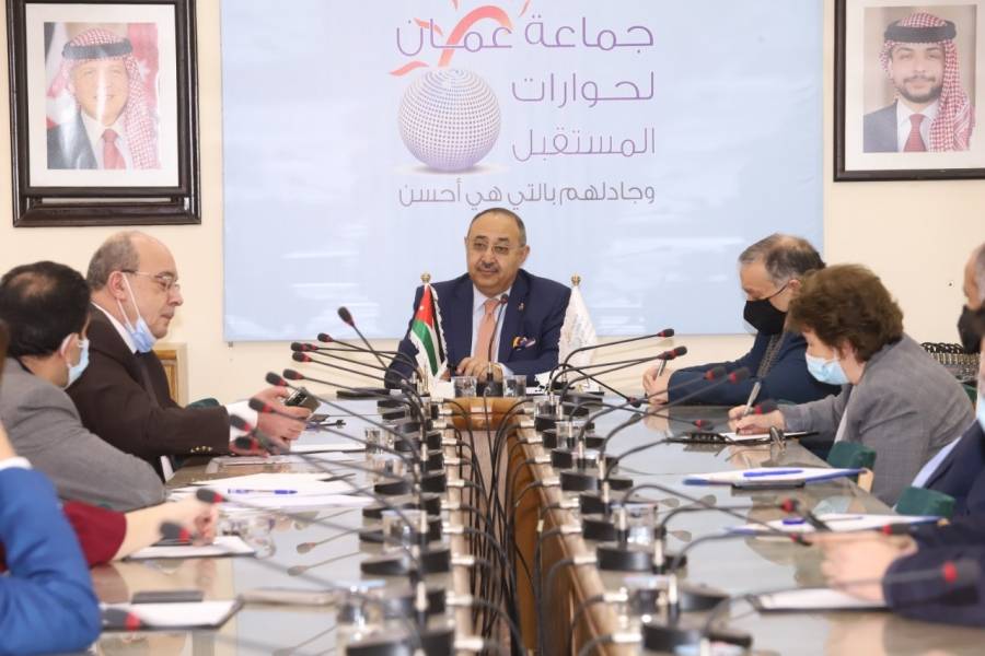 حزمة إجراءات لمساعدة المواطنين اقتصاديا  تطعيم جميع المواطنين مجانا ولا سوق سوداء للمطاعيم
