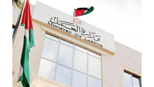 الاسواق الحرة تطلق حملة خصومات واسعة