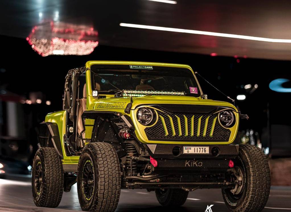 سوق التنين يستضيف معرضاً مشوّقاً للسيارات الخارقة 