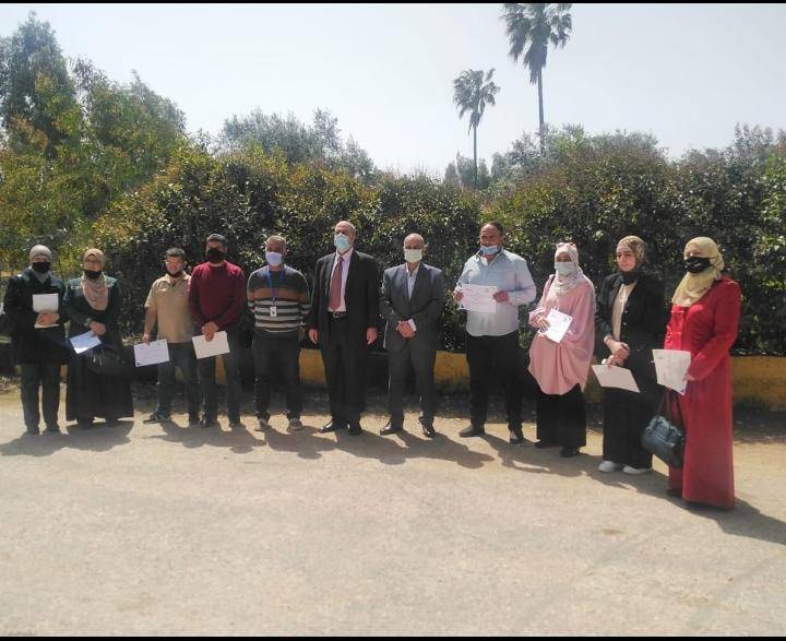البحوث الزراعية يختتم دورة تدريبية في البقوليات الغذائية