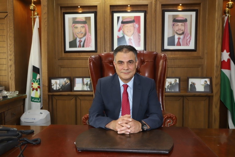 الزعبي يهنئ أسرة جامعة البلقاء التطبيقية بمئوية الدولة الأردنية 