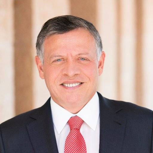 الملك : ‏ونحن نستقبل شهر رمضان الفضيل، نسأل الله العلي القدير أن يعيننا على صيامه وقيامه