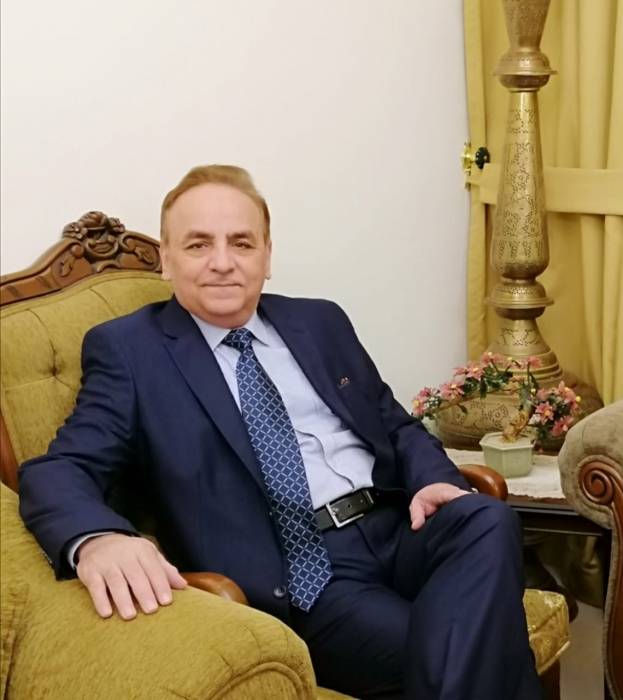 لتراها جميله.. بقلم مهنا نافع